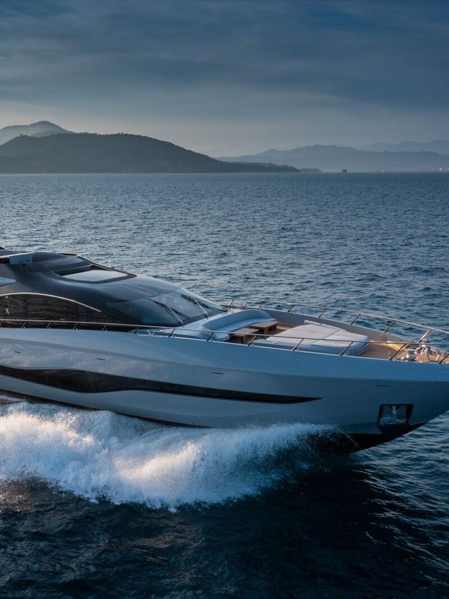 Mangusta 104 REV motor yacht under way